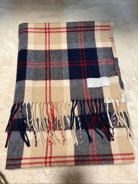 Lambswool Plaid Fringe Scarf in Beige & Navy